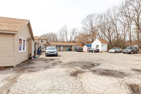 $989,900 | 852 Lafayette Road, Hampton, NH 03842