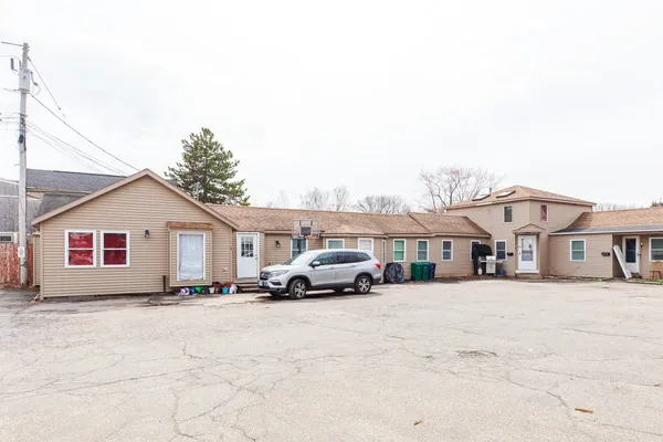 $989,900 | 852 Lafayette Road, Hampton, NH 03842