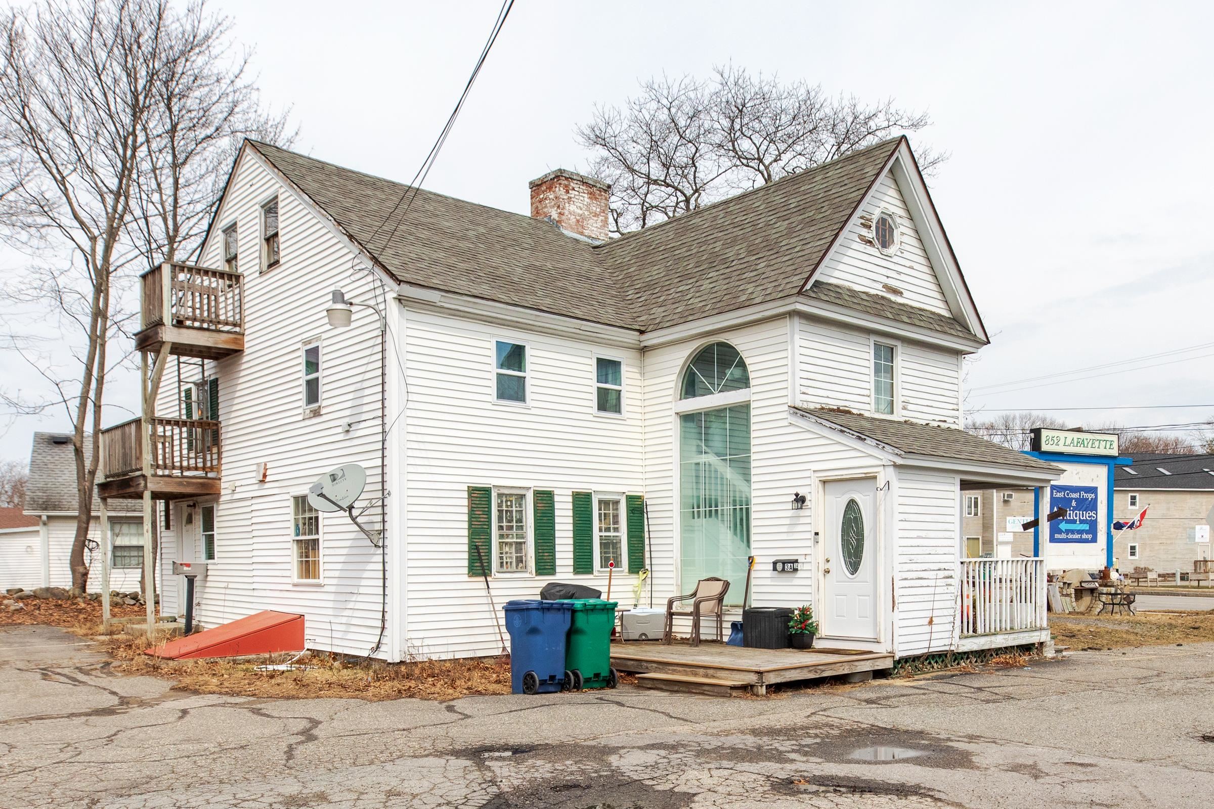 852 Lafayette Road Hampton, NH 03842 - Photo 8 of 16