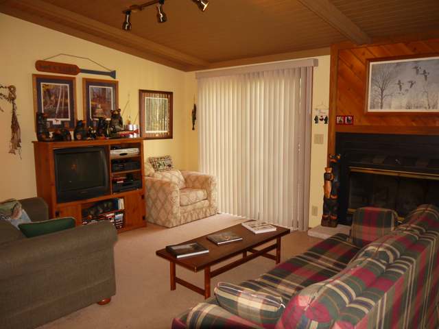 6050 Boot Lake Landing Road Eagle River, WI 54521 - Photo 4 of 20 Gallery Image 4