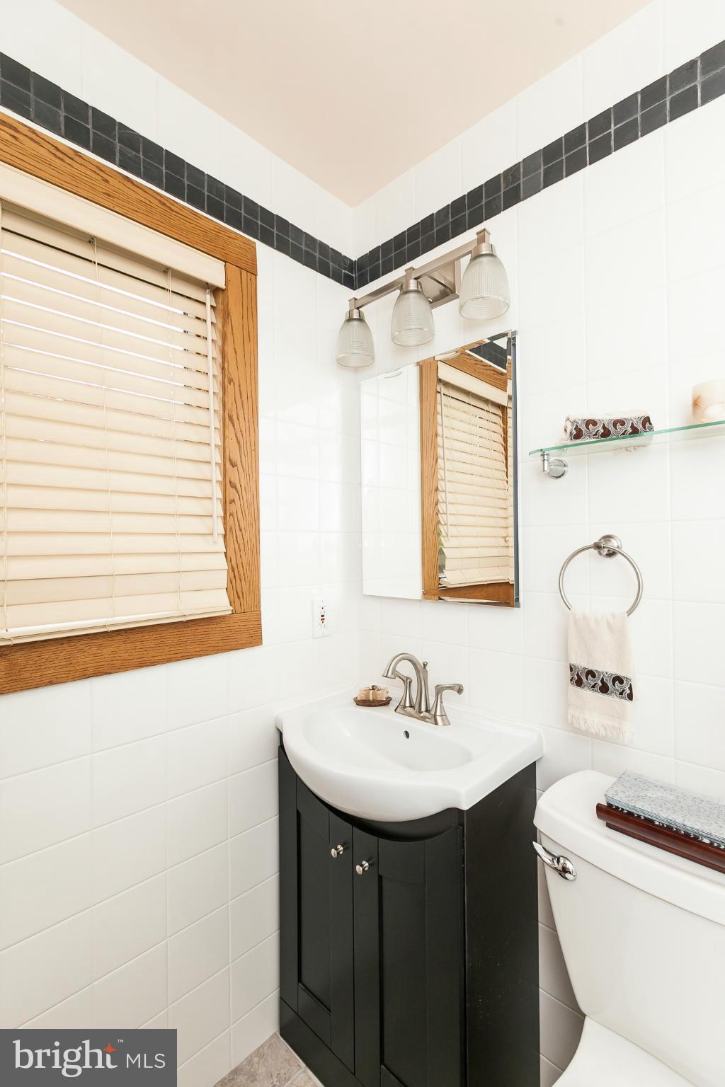 3416 Birch Hollow Road Baltimore, MD 21208 - Photo 14 of 30 Bath 1