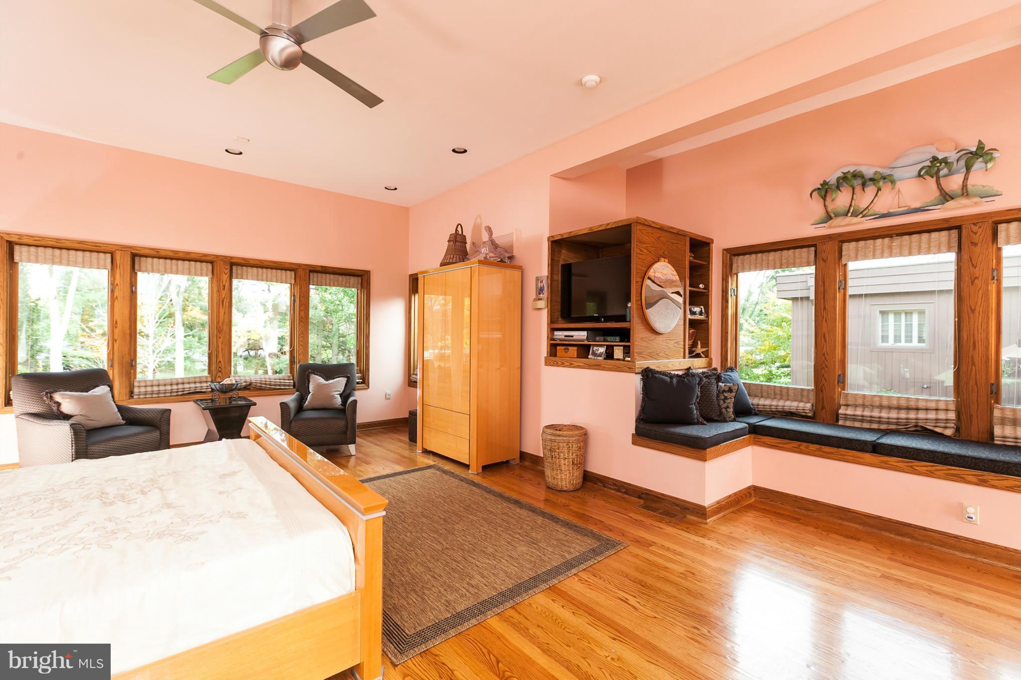 3416 Birch Hollow Road Baltimore, MD 21208 - Photo 21 of 30 Bedroom (Master)