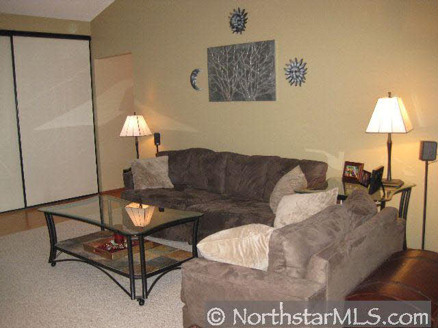 4530 Cedar Lk Road South, Unit 7 St. Louis Park, MN 55416 - Photo 3 of 10