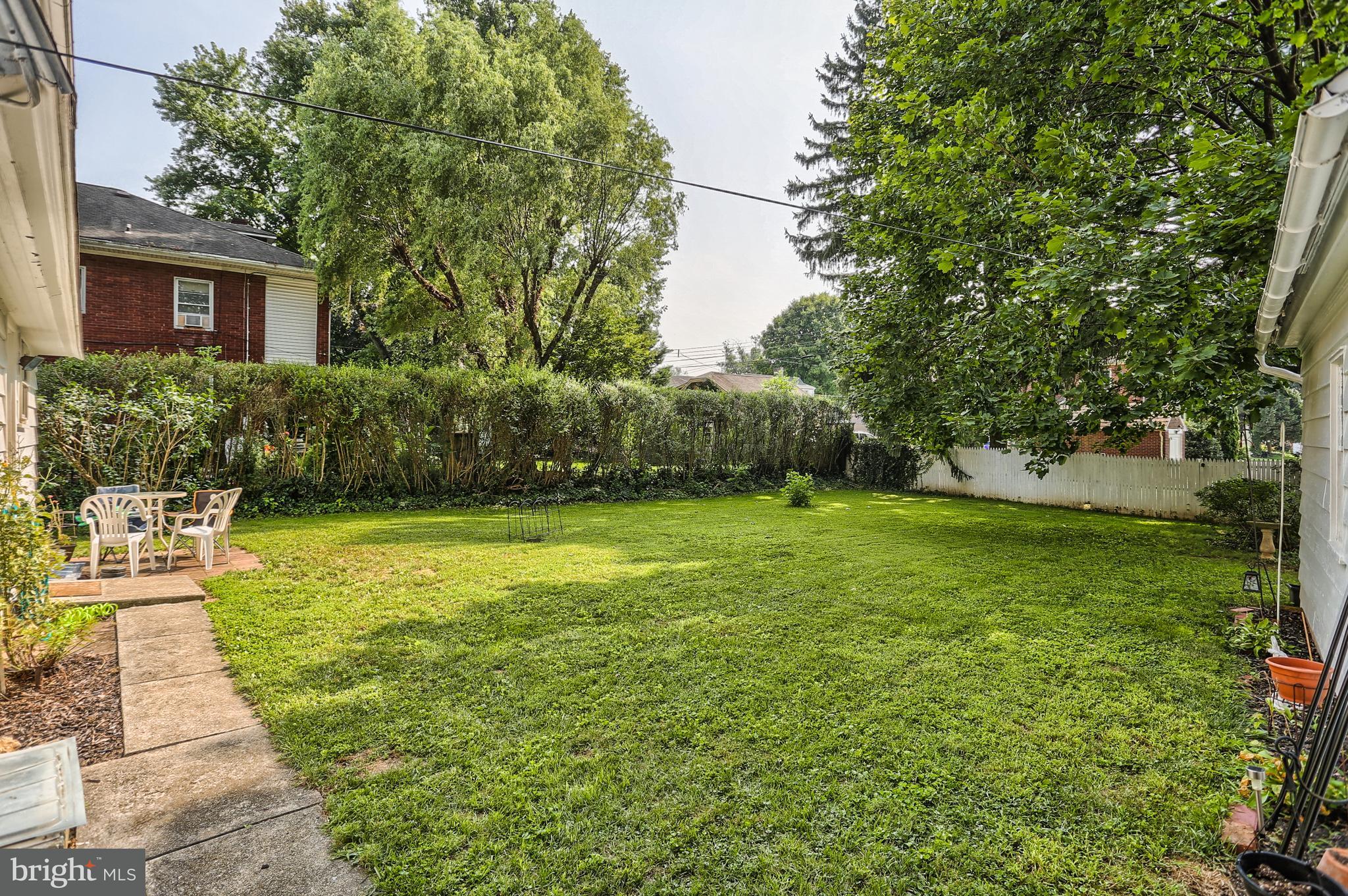100 Lyndhurst Road York, PA 17402 - Photo 12 of 38 Gallery Image 12