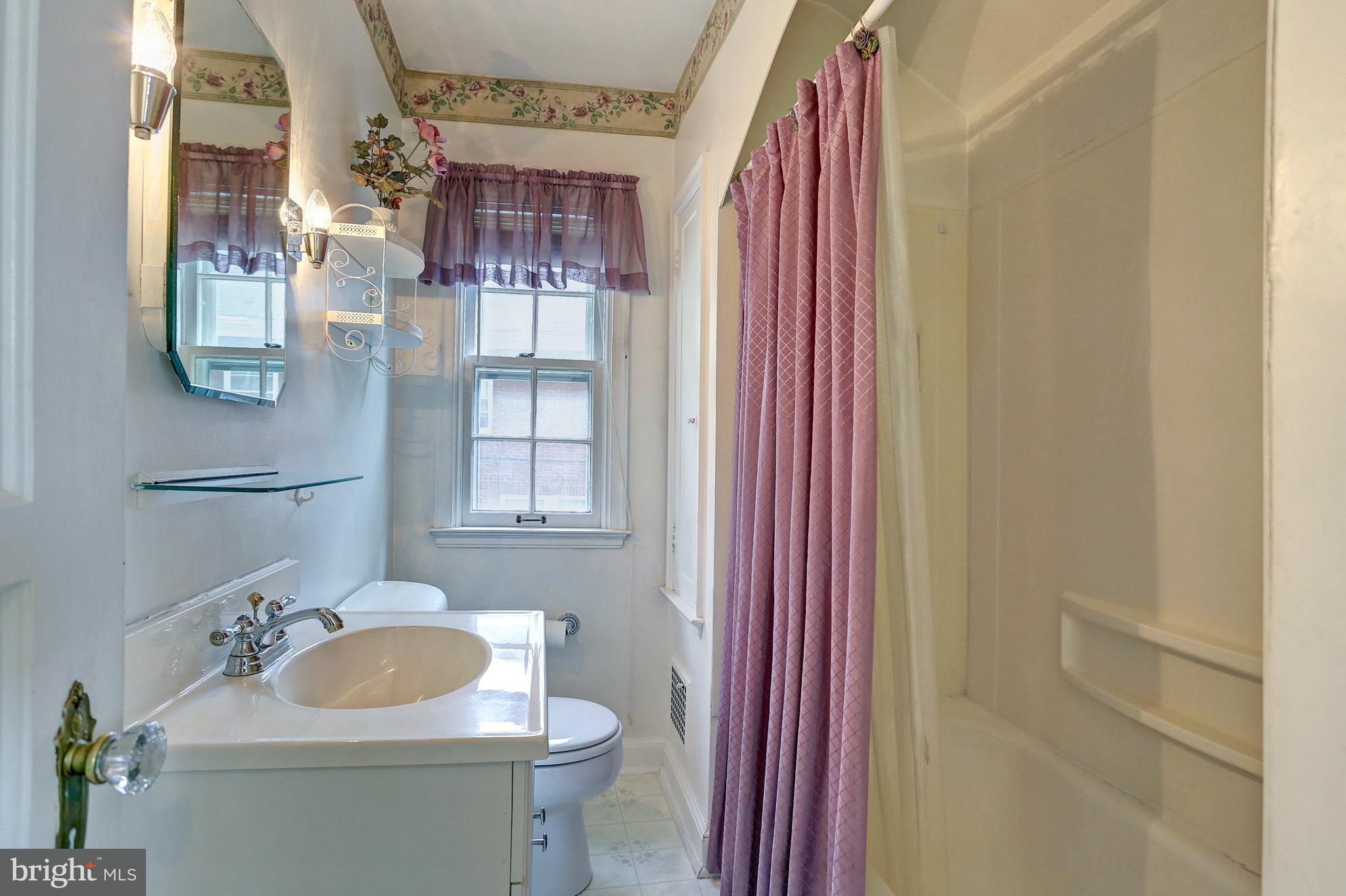 100 Lyndhurst Road York, PA 17402 - Photo 29 of 38 Gallery Image 29