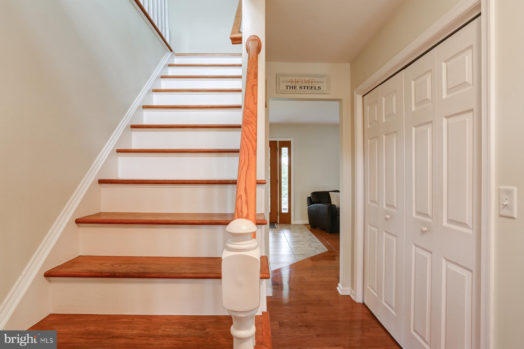 55 Carriage Road Palmyra, PA 17078 - Photo 24 of 50 Hardwood Entry