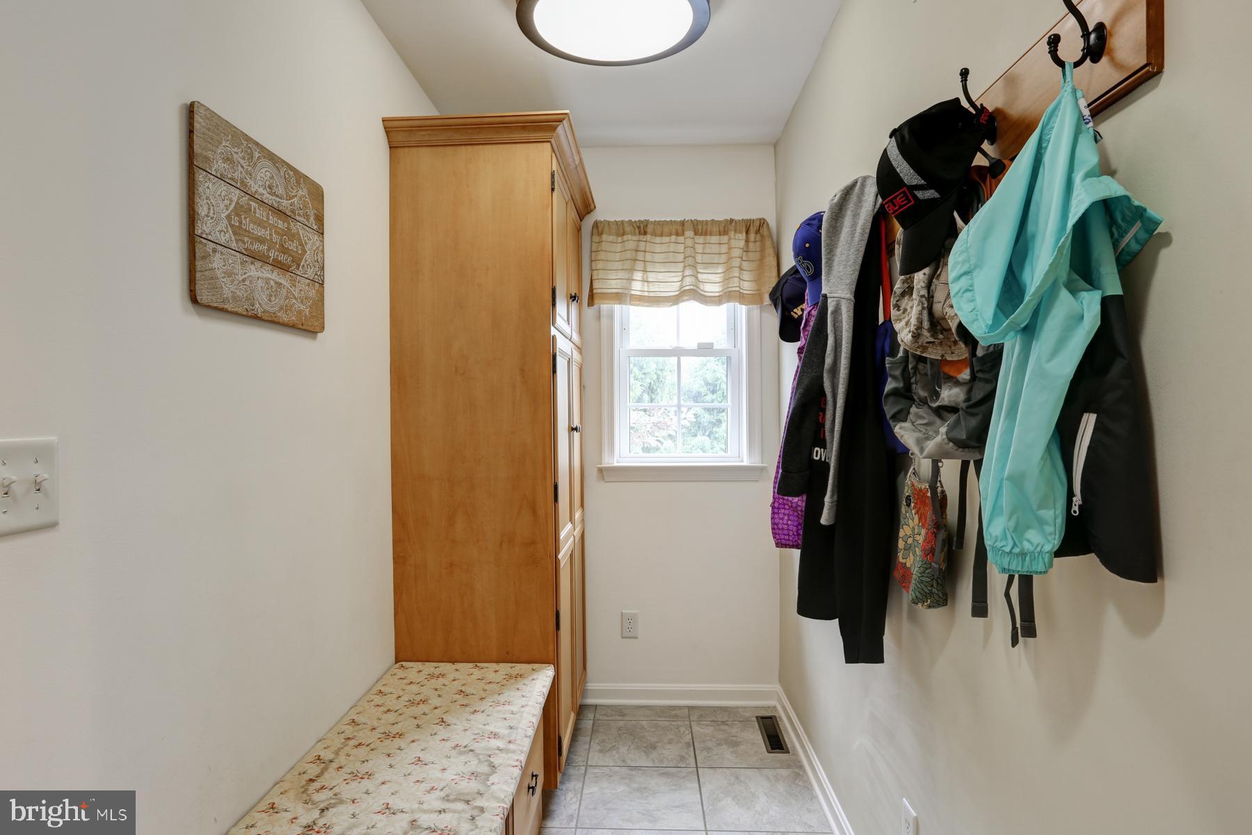 55 Carriage Road Palmyra, PA 17078 - Photo 40 of 50 Mud Room