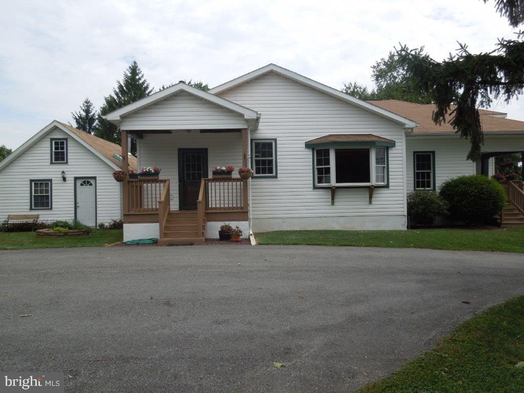 1029 Accomac Road York, PA 17406 - Photo 5 of 55 Gallery Image 5