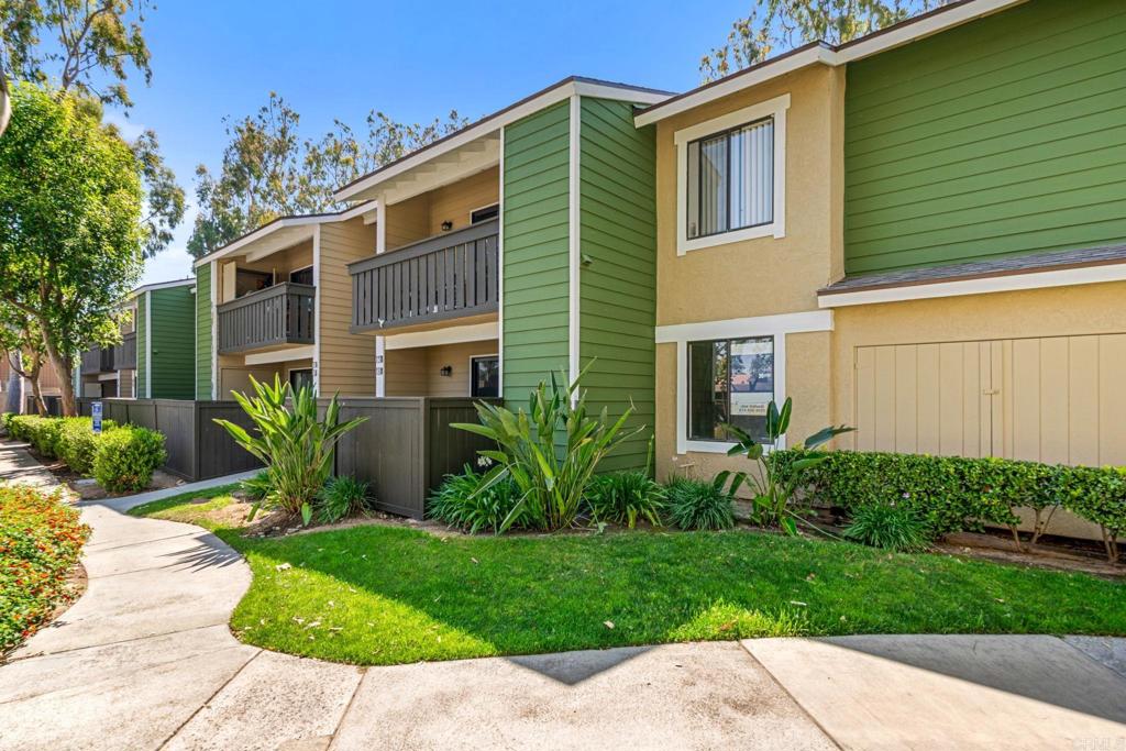 3535 Banbury Drive, Unit 65 Riverside, CA 92505 - Photo 3 of 33