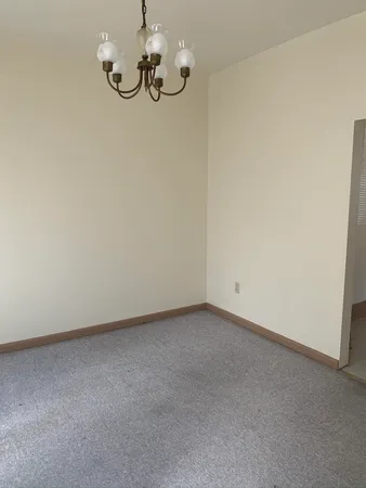 $84,900 | 309 West Pleasant Street, Freeport, IL 61032