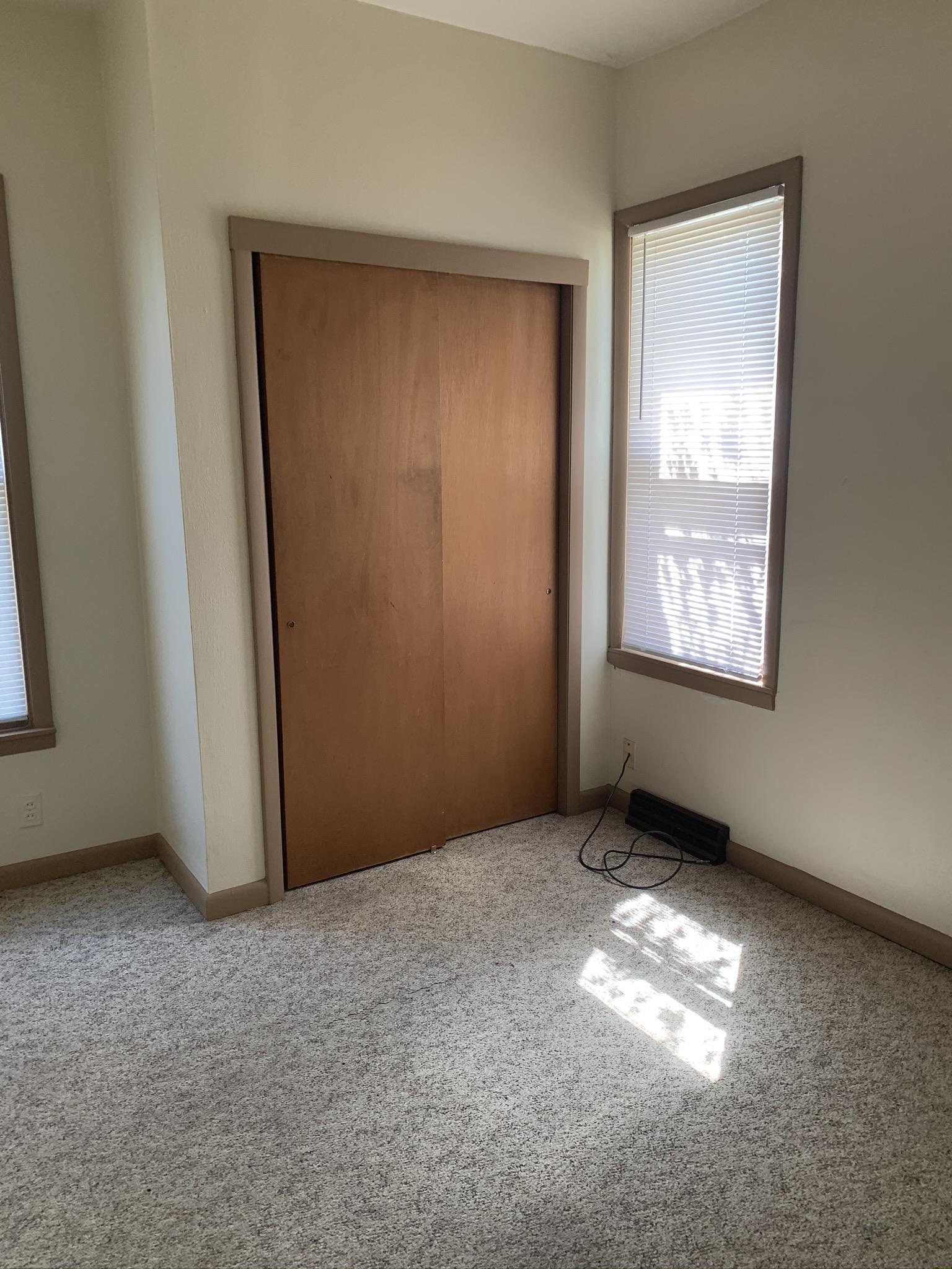 309 West Pleasant Street Freeport, IL 61032 - Photo 18 of 33