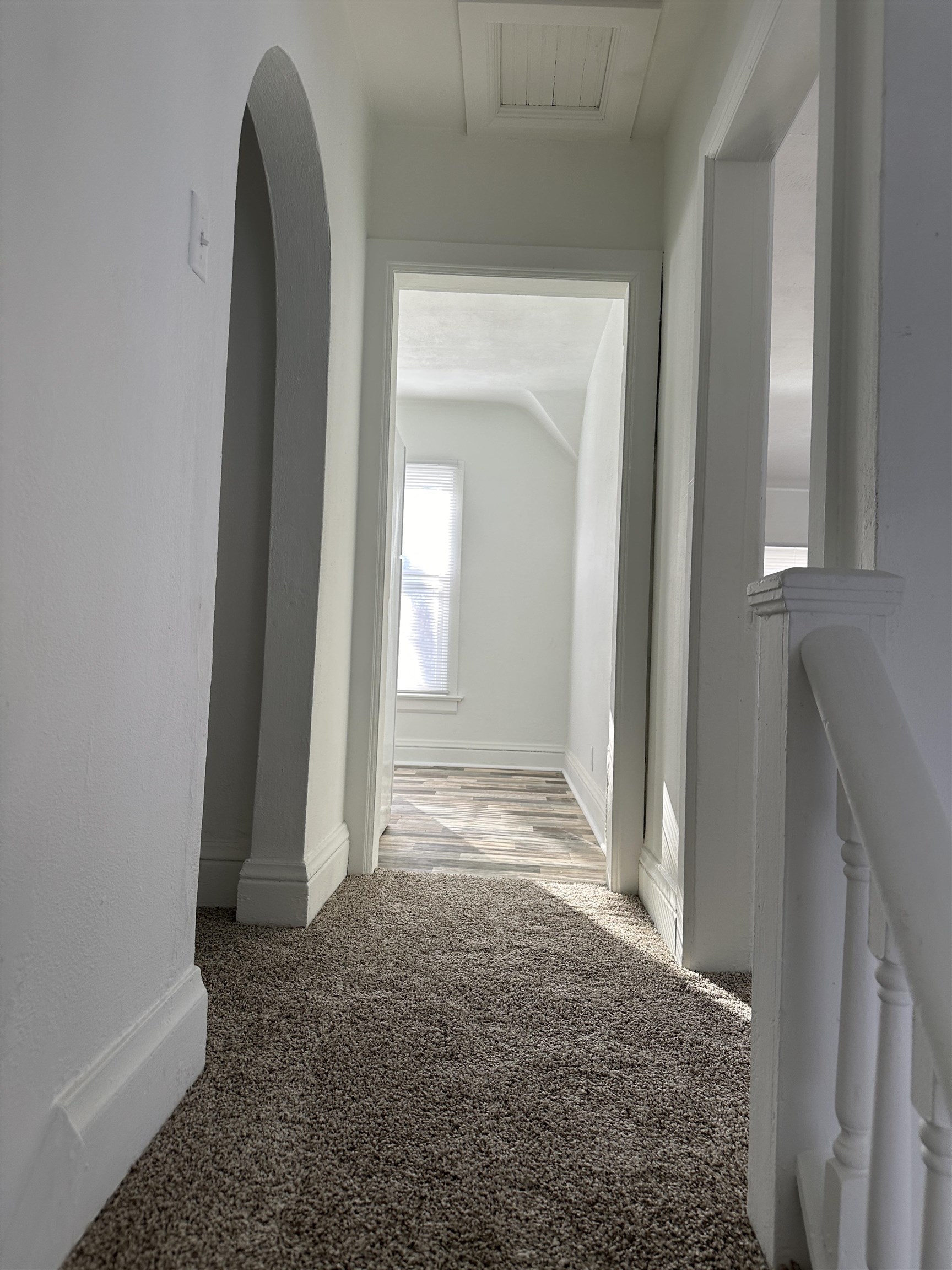 309 West Pleasant Street Freeport, IL 61032 - Photo 24 of 33