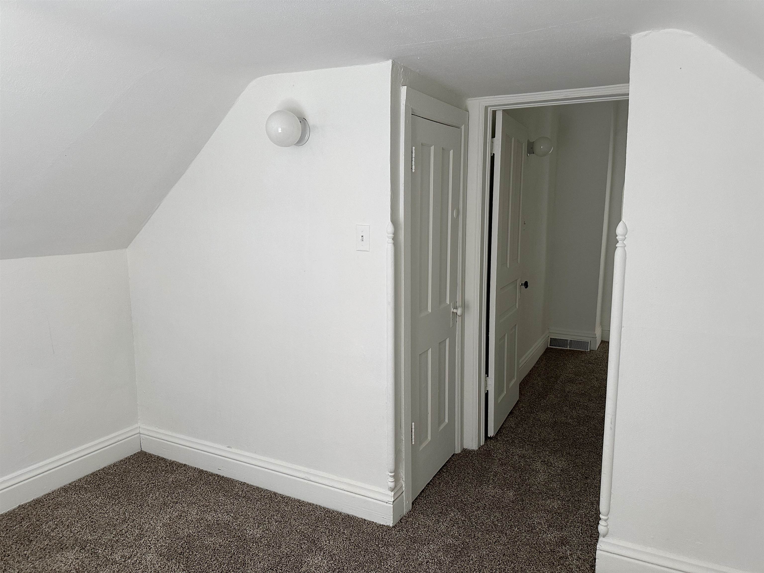 309 West Pleasant Street Freeport, IL 61032 - Photo 33 of 33