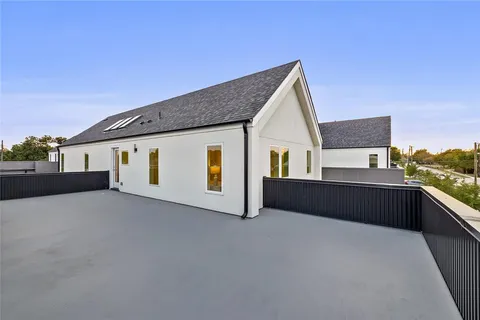 $799,000 | 828 McBroom Street, Dallas, TX 75212