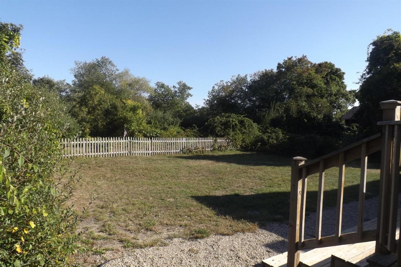 25 Doane Road Harwich Port, MA 02646 - Photo 17 of 18 a view of a tennis court