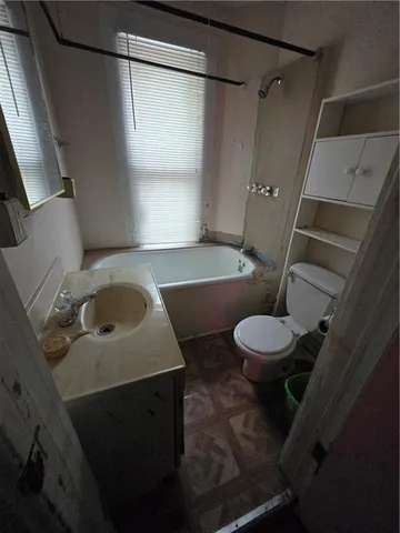 $80,000 | 1027 Cleveland Avenue, Kansas City, MO 64127