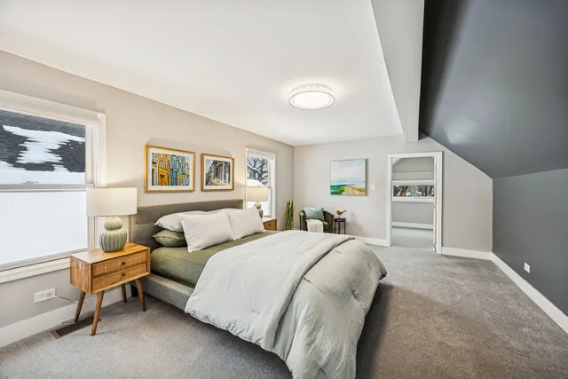 $575,000 | 1141 Highland Avenue, Oak Park, IL 60304