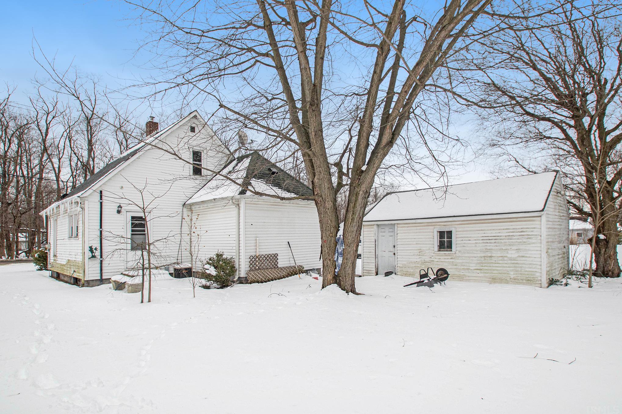 1849 Osolo Road Elkhart, IN 46514 - Photo 21 of 24 Gallery Image 21