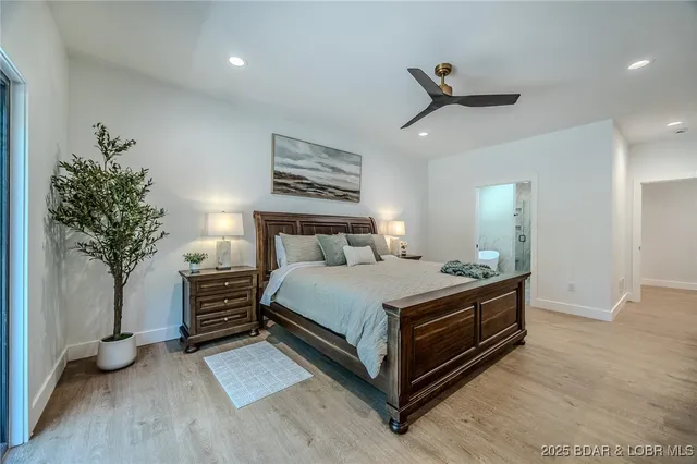 $569,000 | 582 Grand Point Boulevard, Sunrise Beach, MO 65079