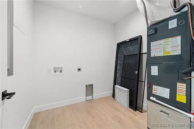 $569,000 | 582 Grand Point Boulevard, Sunrise Beach, MO 65079