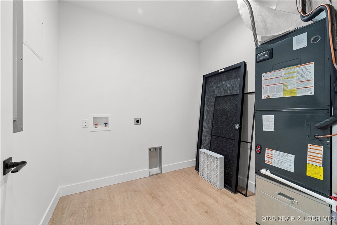 582 Grand Point Boulevard Sunrise Beach, MO 65079 - Photo 36 of 50