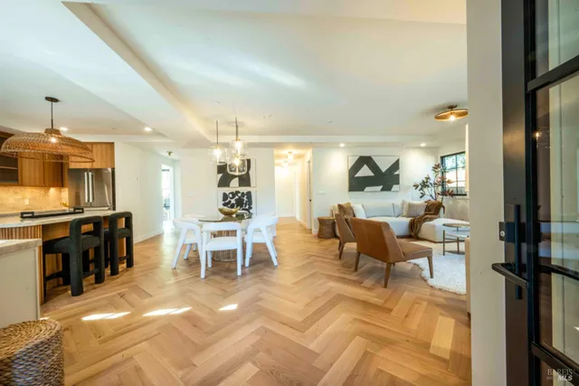 $2,800,000 | 851 2nd Street East, Sonoma, CA 95476