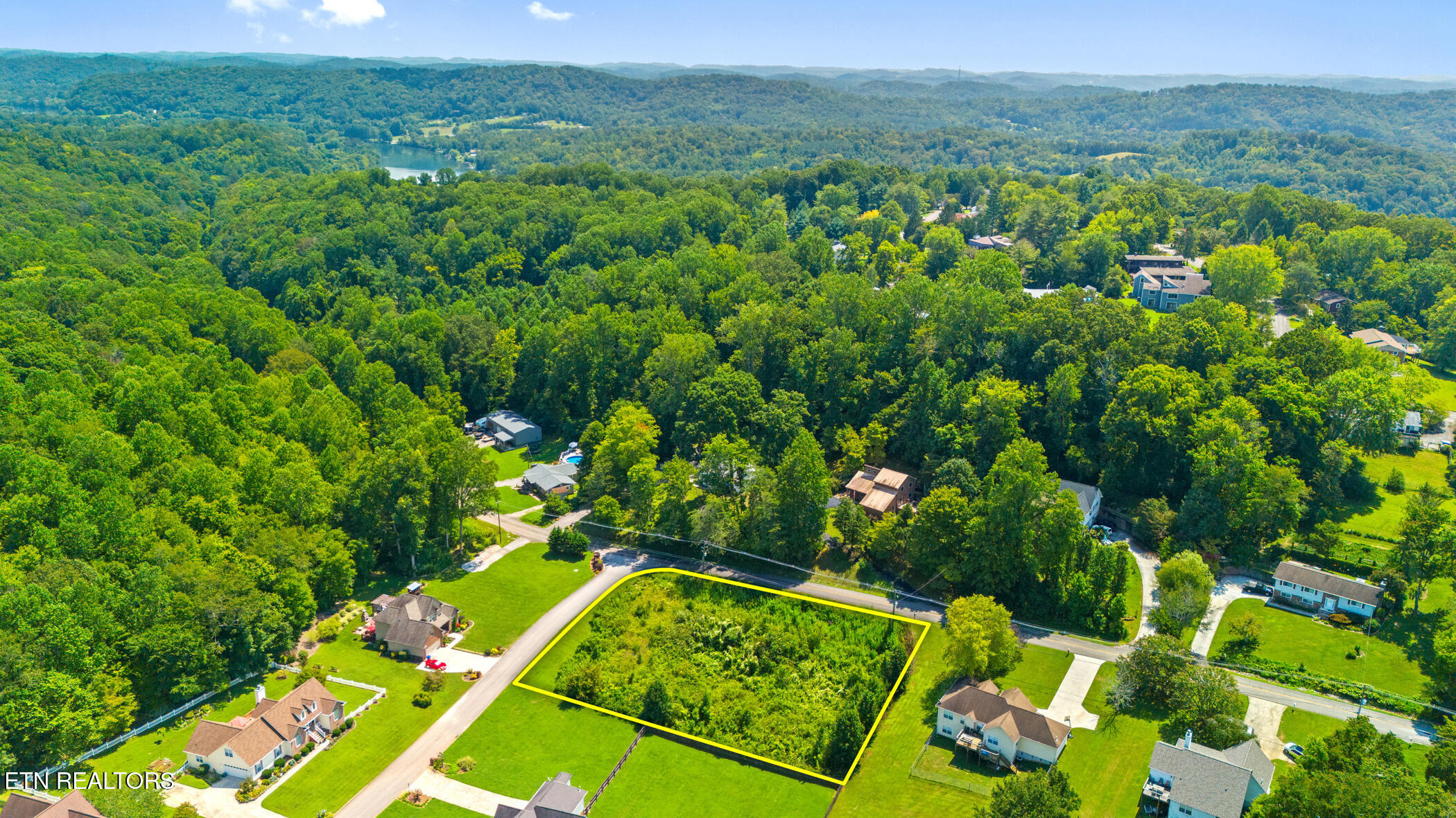 Lot 8 Farmers Hollow Road Clinton, TN 37716 - Photo 3 of 10 dji_20250821133345_0918_d_line