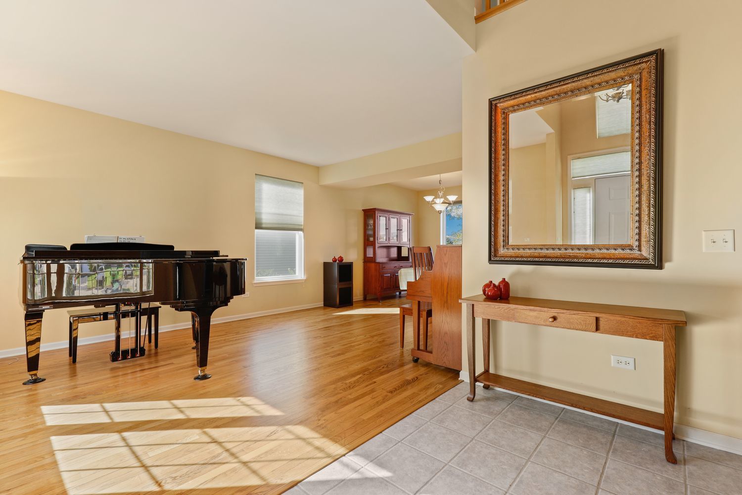 3501 Mustang Road Joliet, IL 60435 - Photo 10 of 35 a living room with furniture and a window