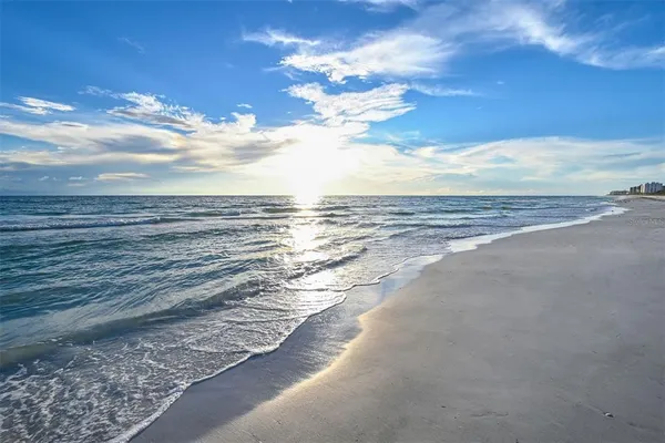 $10,000 | 575 Sanctuary Drive, Unit A504, Longboat Key, FL 34228