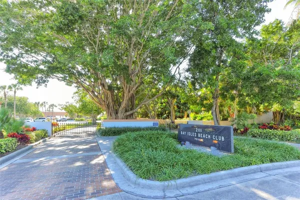 $10,000 | 575 Sanctuary Drive, Unit A504, Longboat Key, FL 34228