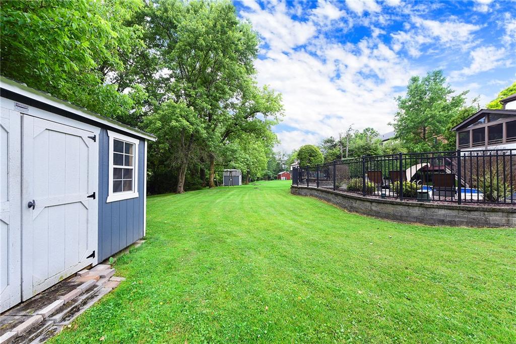 153 Oakwood Road Canonsburg, PA 15317 - Photo 49 of 50