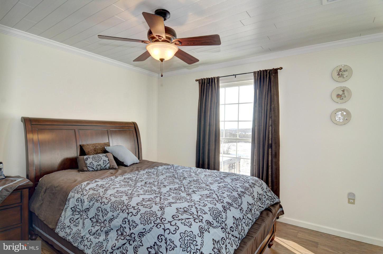 2427 Ebbvale Road Manchester, MD 21102 - Photo 10 of 28 Bedroom
