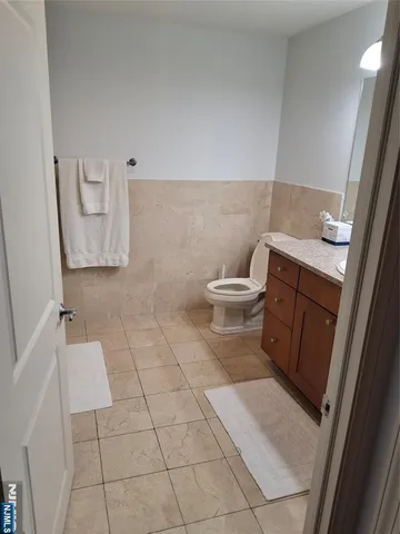 $2,800 | 6407 City Place, Unit 6407, Edgewater, NJ 07020