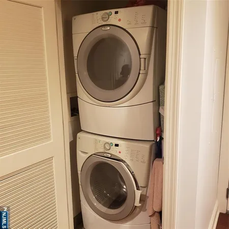 $2,700 | 6407 City Place, Unit 6407, Edgewater, NJ 07020
