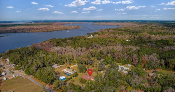 $529,000 | 129 Divi Divi Drive, San Mateo, FL 32187