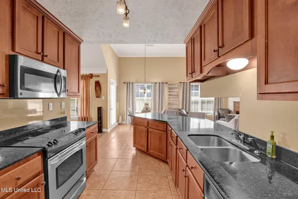 $410,000 | 7409 Wallingford Drive, Olive Branch, MS 38654