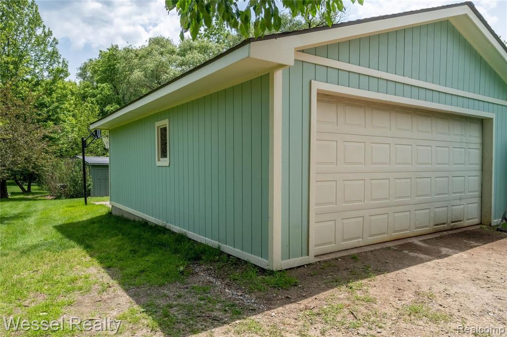 58830 Lind Road Washington, MI 48094 - Photo 31 of 34