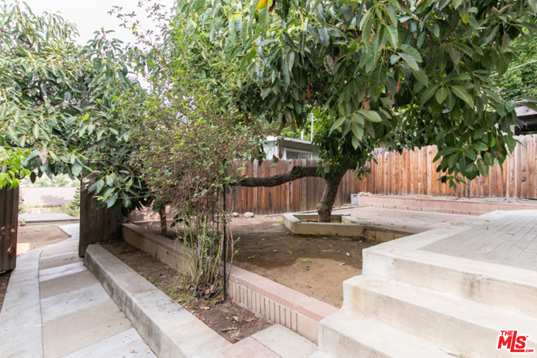 5122 Raphael Street Los Angeles, CA 90042 - Photo 21 of 37 a park view with large trees