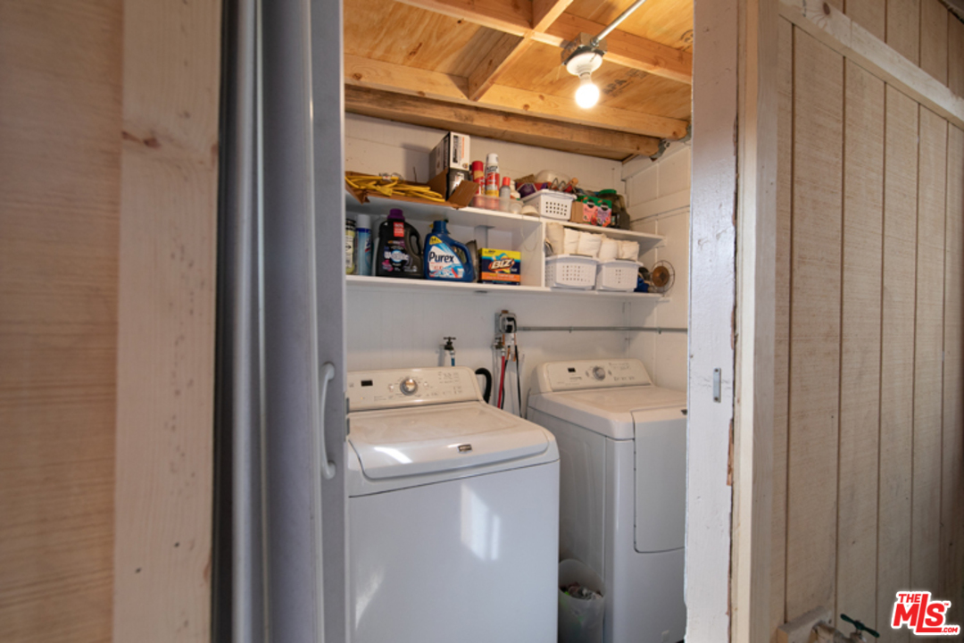 5122 Raphael Street Los Angeles, CA 90042 - Photo 31 of 37 a utility room with dryer and washer