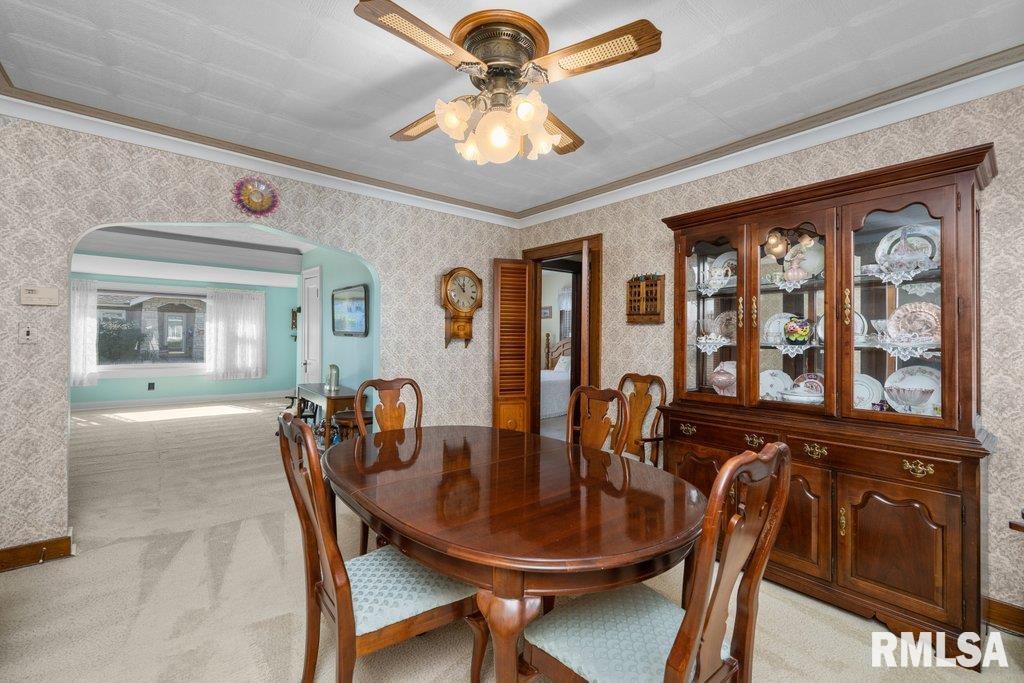 1525 Maple Lane Moline, IL 61265 - Photo 8 of 34 Gallery Image 8