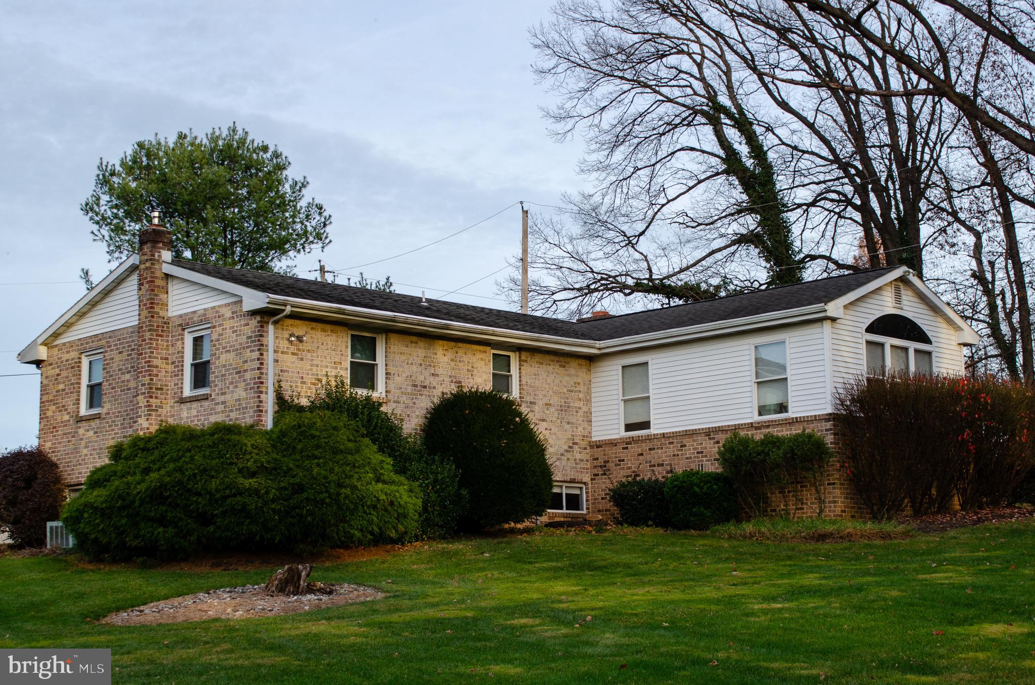 670 Dietz Road York, PA 17402 - Photo 14 of 41 Gallery Image 14