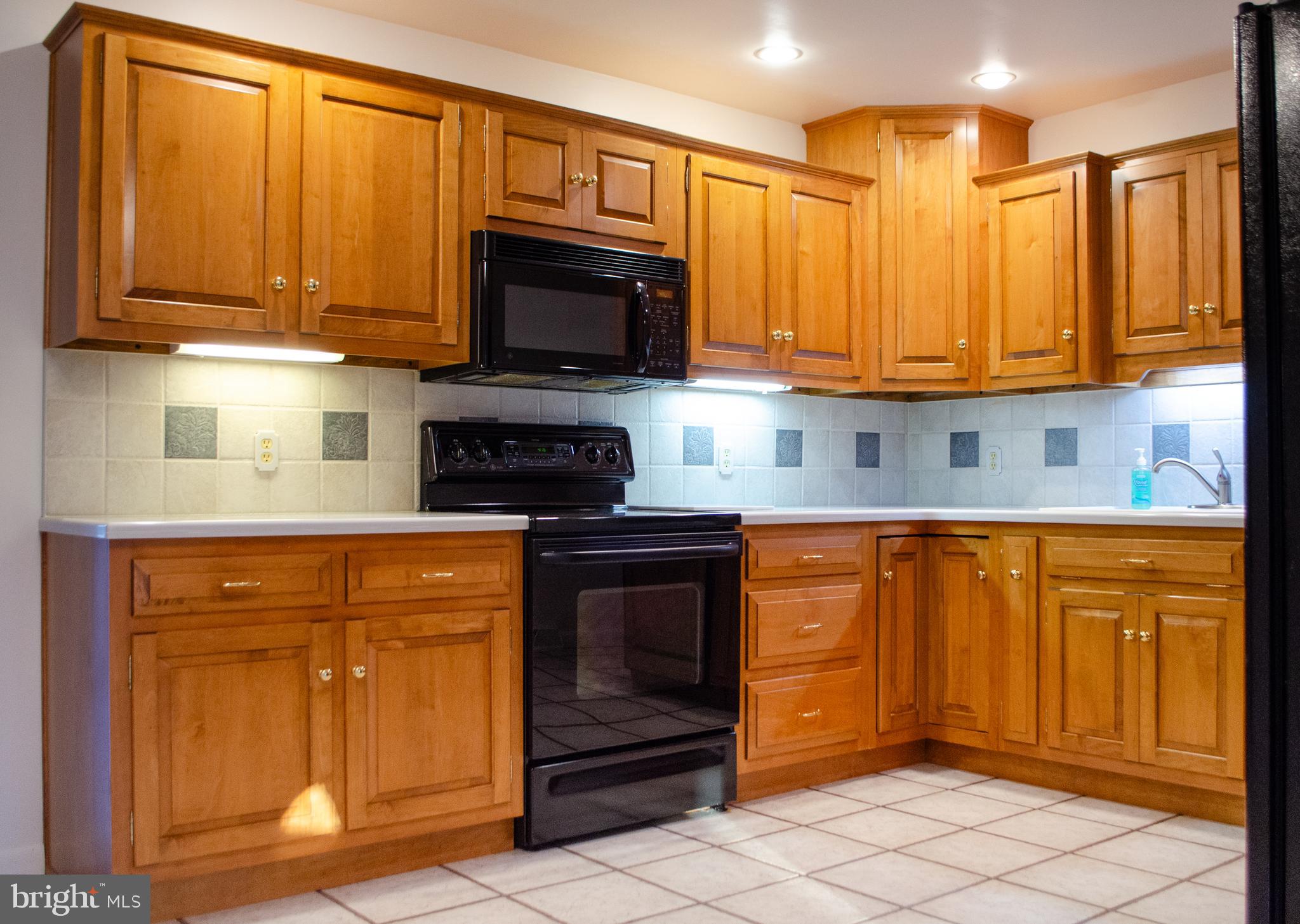 670 Dietz Road York, PA 17402 - Photo 27 of 41 Gallery Image 27