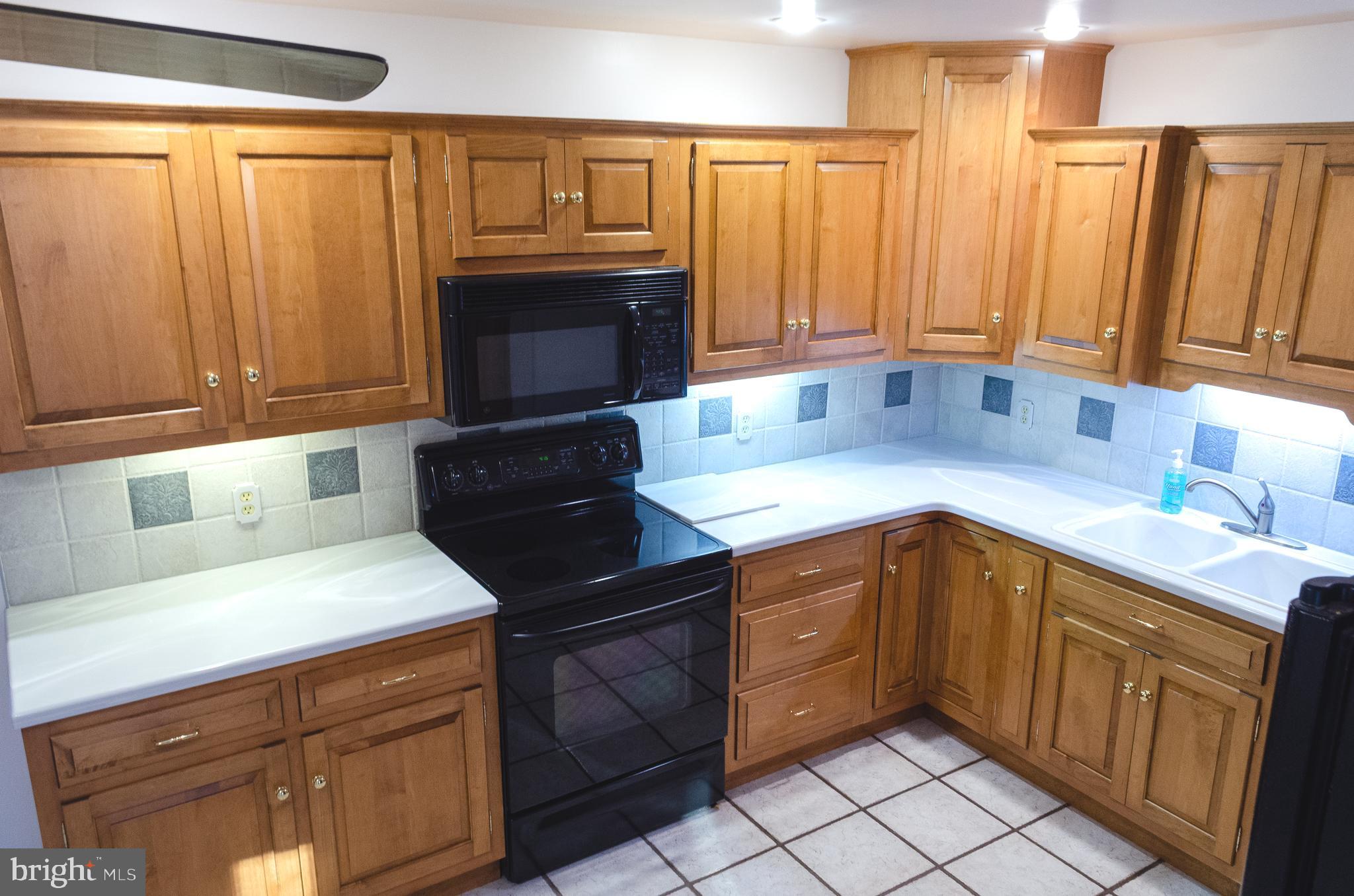 670 Dietz Road York, PA 17402 - Photo 28 of 41 Gallery Image 28