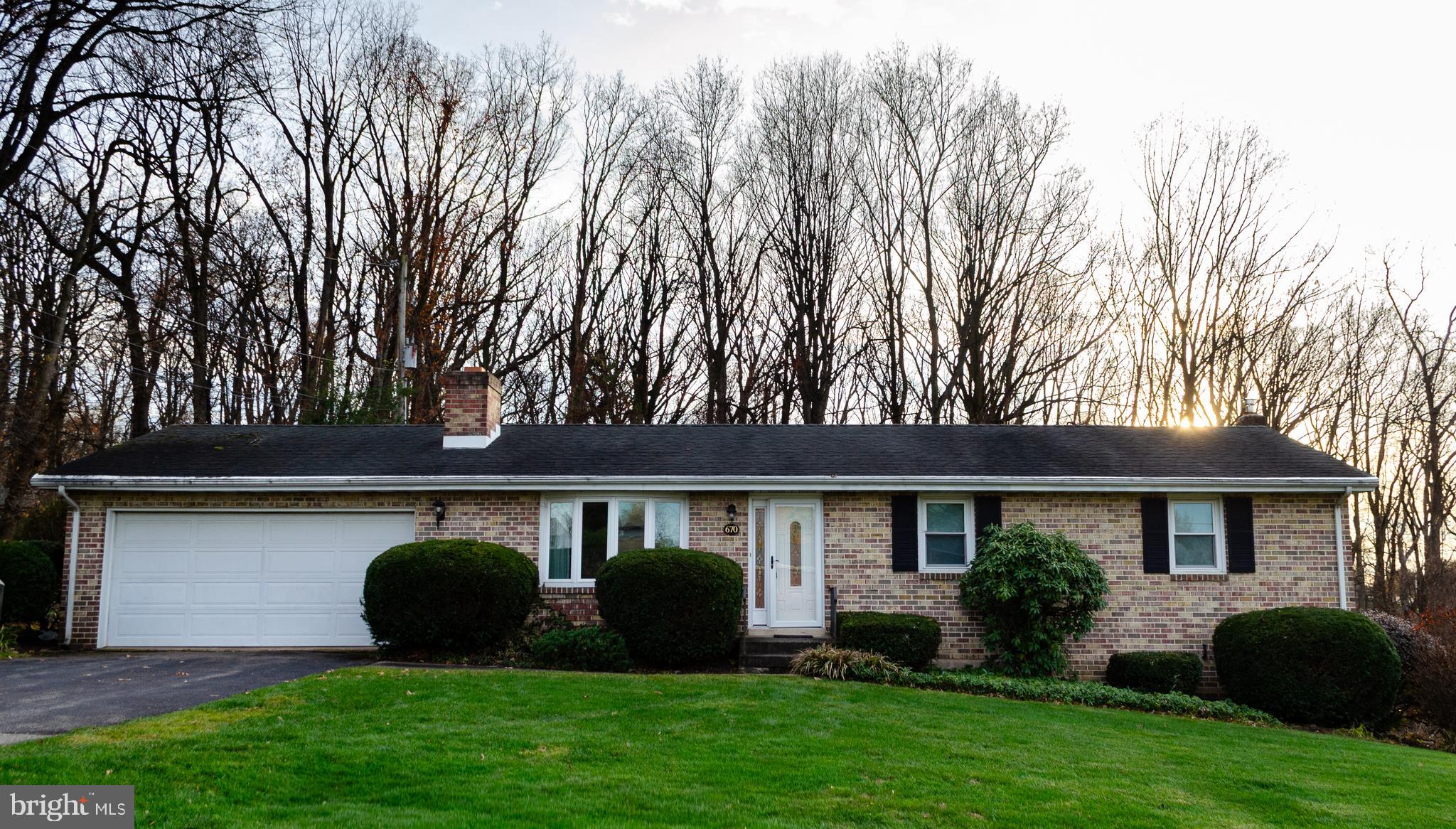 670 Dietz Road York, PA 17402 - Photo 3 of 41 Gallery Image 3