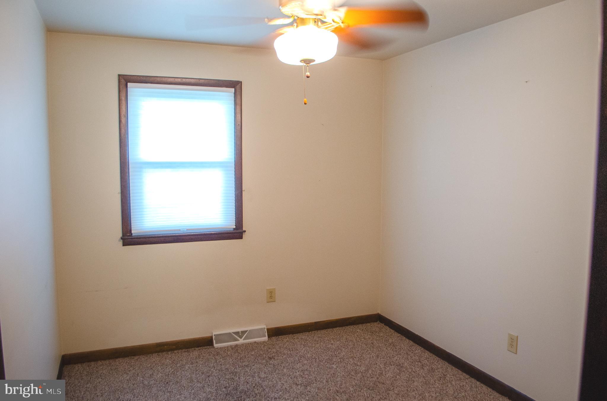670 Dietz Road York, PA 17402 - Photo 31 of 41 Gallery Image 31