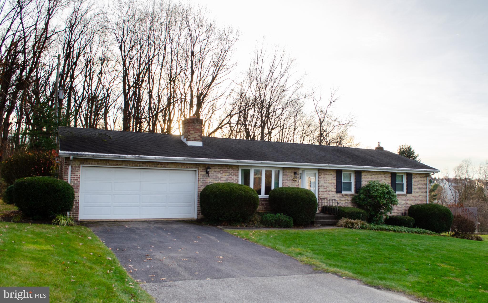670 Dietz Road York, PA 17402 - Photo 4 of 41 Gallery Image 4