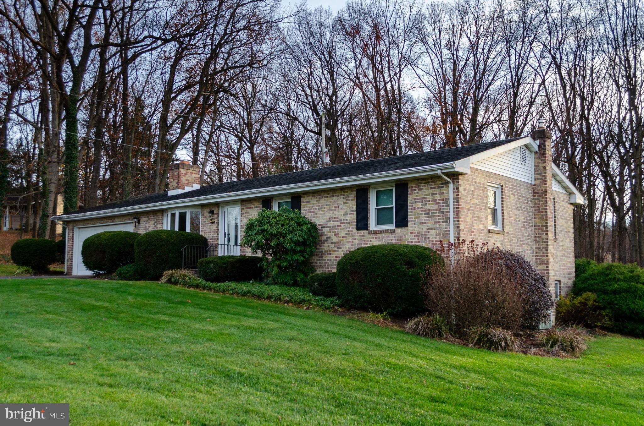 670 Dietz Road York, PA 17402 - Photo 5 of 41 Gallery Image 5