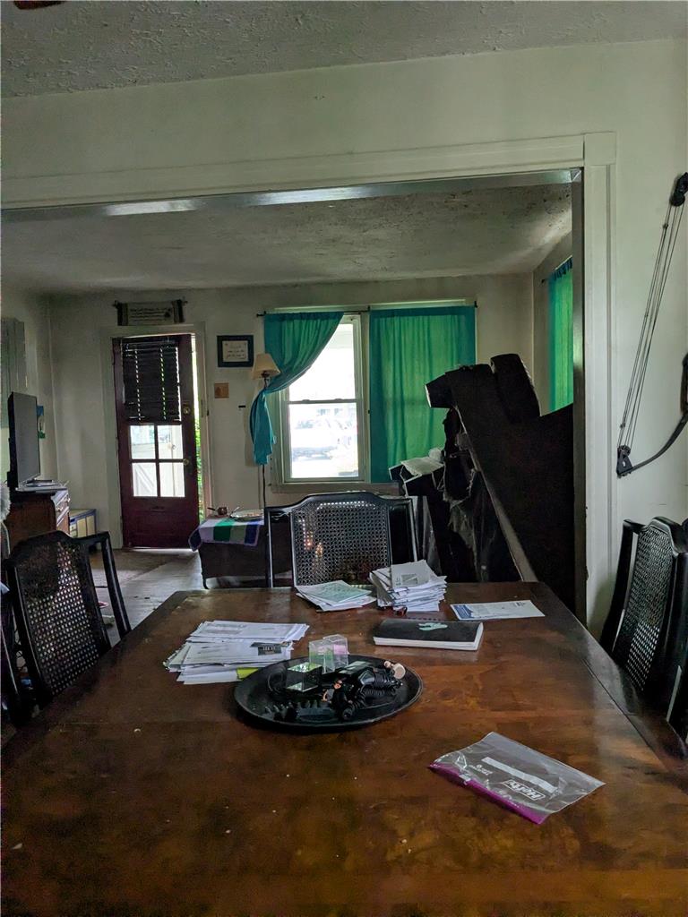 834 Hawthorne Road Bethlehem, PA 18018 - Photo 4 of 10 Gallery Image 4