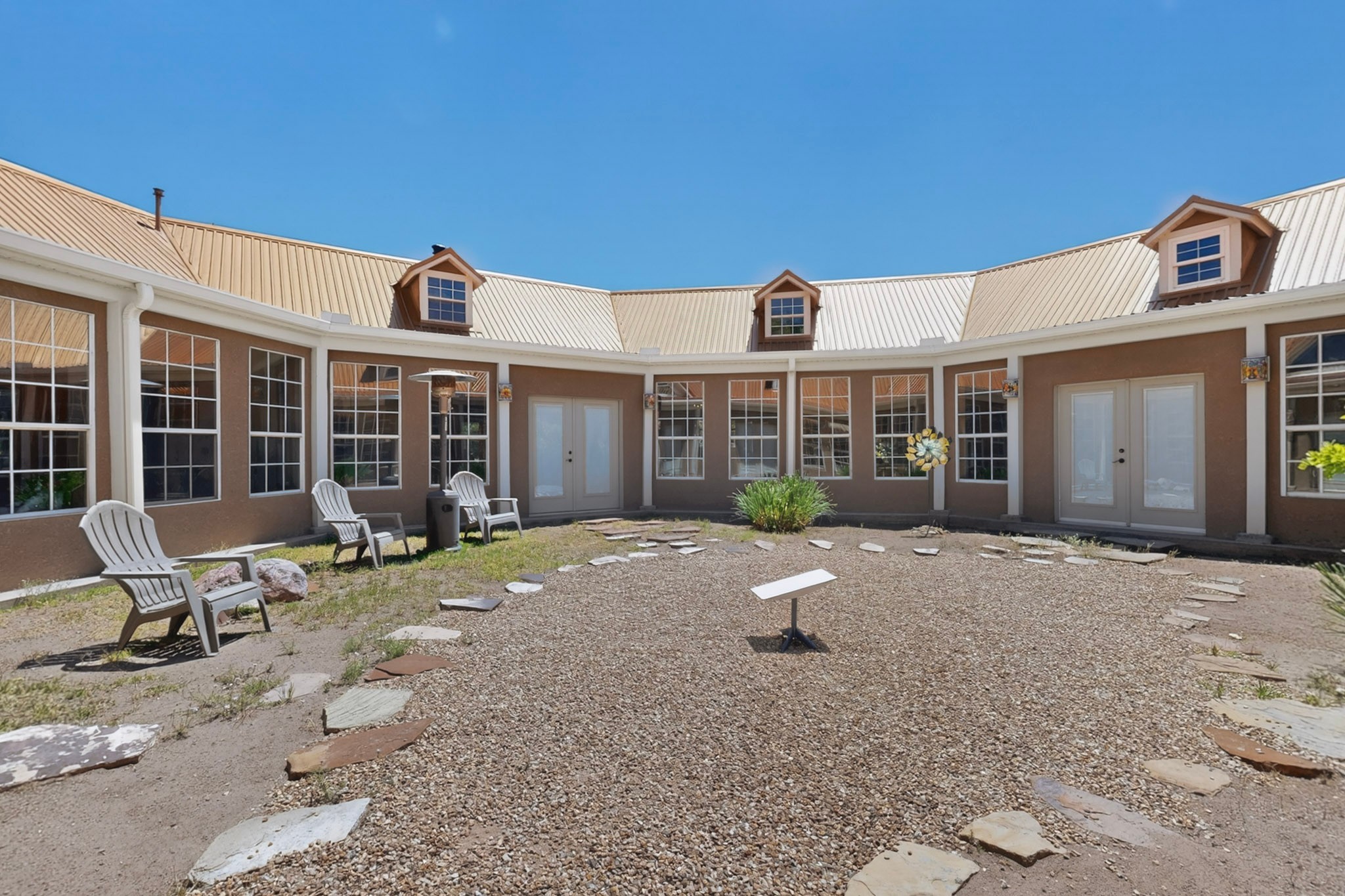 26 Schmittle Road Socorro, NM 87801 - Photo 46 of 80 Center Courtyard