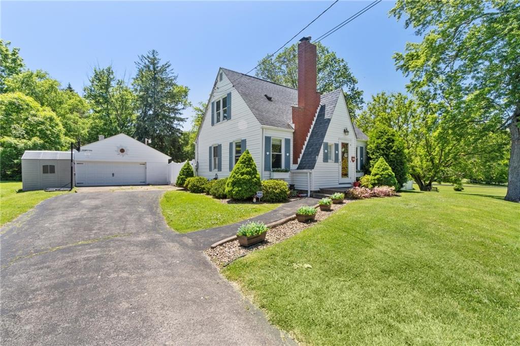 594 Golf Course Road Aliquippa, PA 15001 - Photo 1 of 17 Gallery Image 1